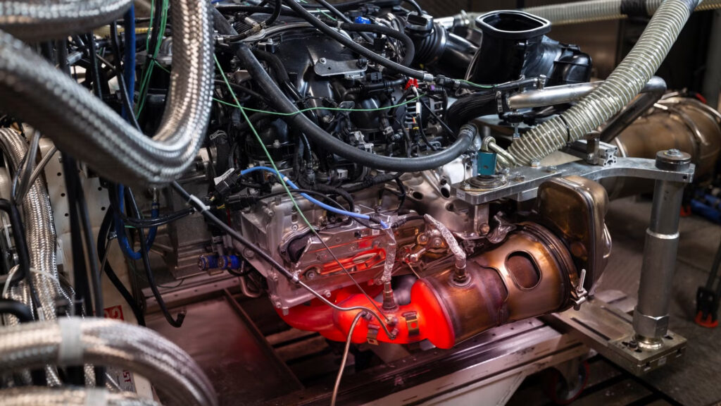 Reason For Car Engine Heating Up